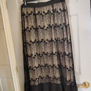 Women's Embroidered Maxi Skirt